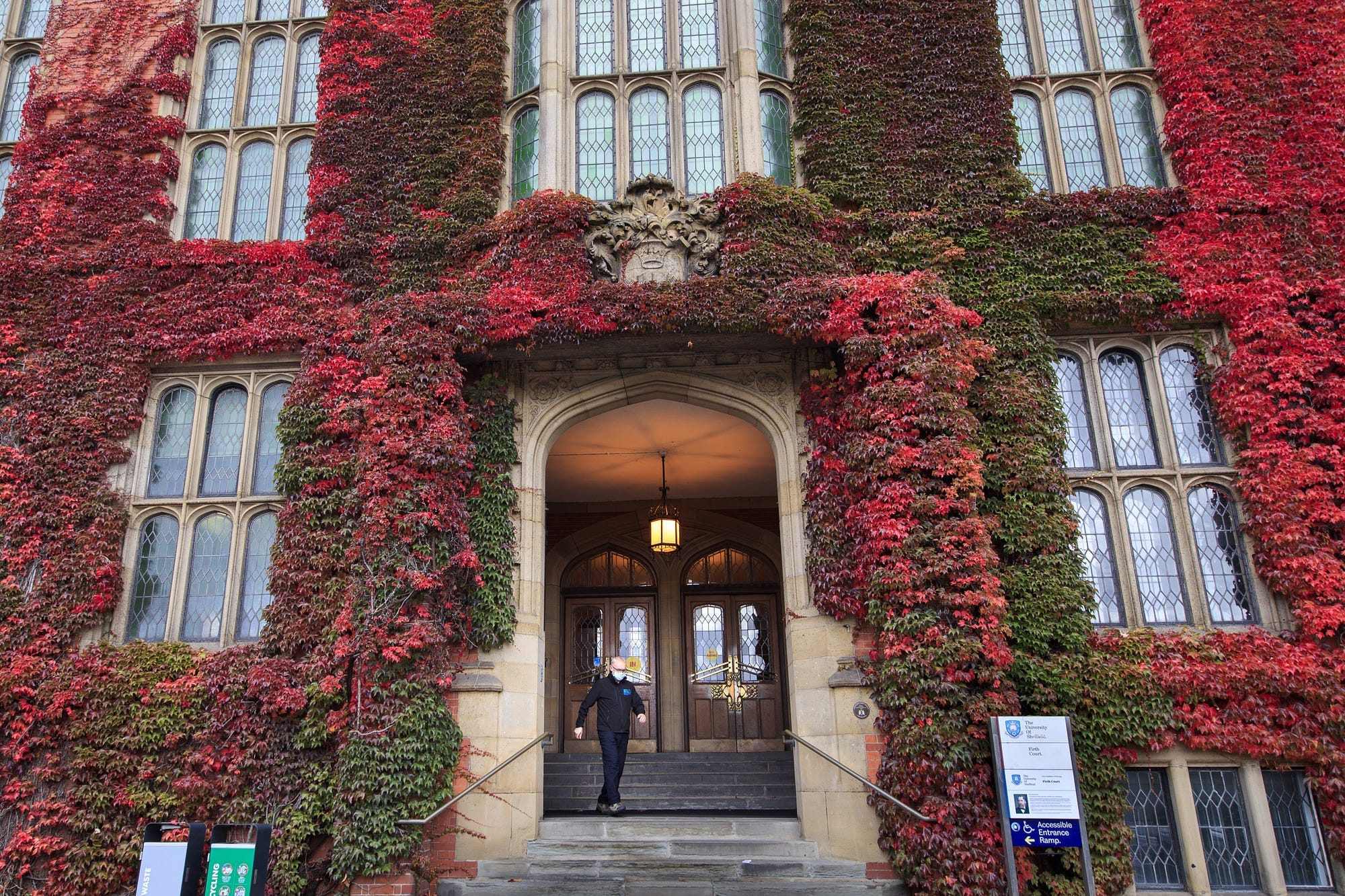 A bombshell email and a radical shakeup: is the University of Sheffield 'panicking'?